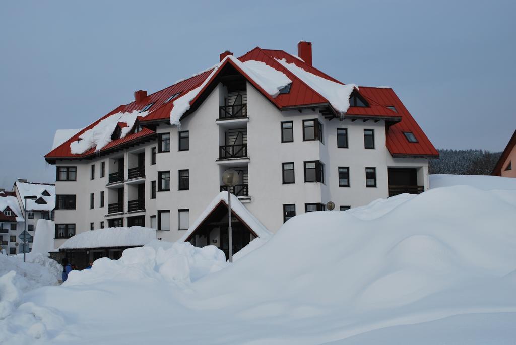 M+M Apartman Harrachov Bagian luar foto